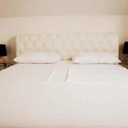 Apartment Mirco