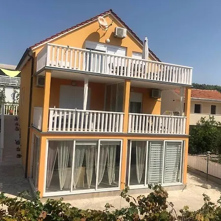Apartment Mirco